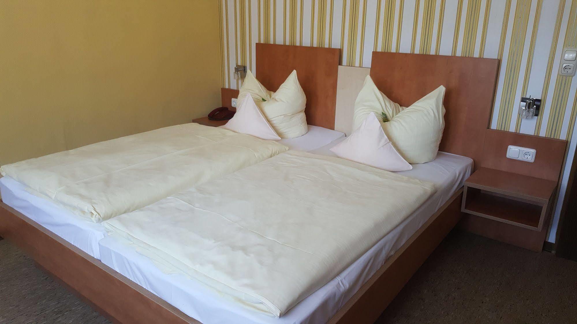 Hotel Krone Ruedesheim Ruedesheim am Rhein Luaran gambar